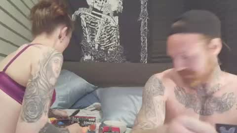 Snapshot of hisnhertemptation chatting on June 21, 2026, 3:42 am HisNHersTemptation online show from June 21, 2026, 3:42 am