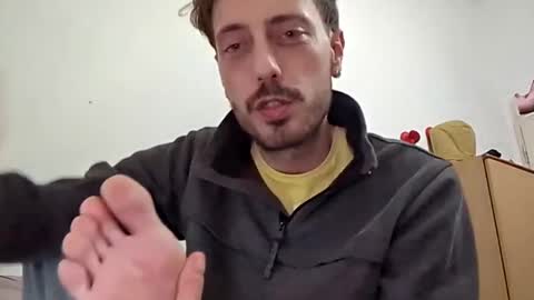 Snapshot of hitmenoww chatting on December 13, 2024, 12:53 am hitmenoww online show from December 13, 2024, 12:53 am