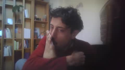 Snapshot of hitmenoww chatting on January 10, 2026, 11:23 am hitmenoww online show from January 10, 2026, 11:23 am