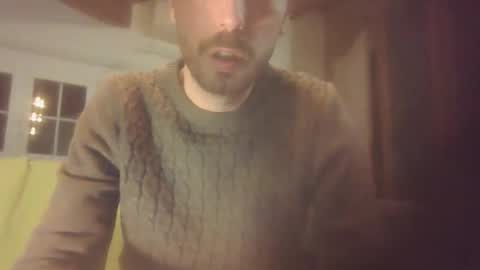 Snapshot of hitmenoww chatting on February 4, 2026, 6:58 pm hitmenoww online show from February 4, 2026, 6:58 pm