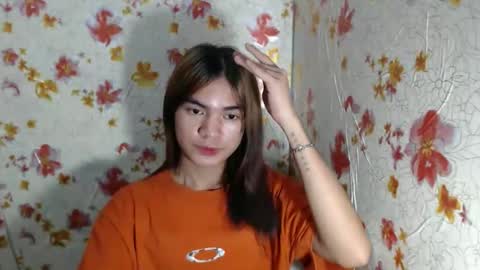 Snapshot of hoelykarina chatting on March 6, 2026, 2:24 pm Karina3 online show from March 6, 2026, 2:24 pm