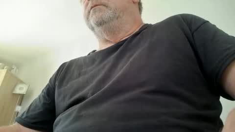 Snapshot of hofnung chatting on June 21, 2026, 1:57 pm hofnung online show from June 21, 2026, 1:57 pm