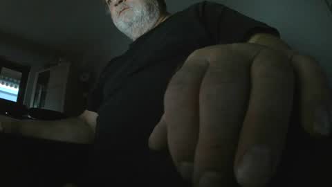 Snapshot of hofnung chatting on July 23, 2026, 7:23 pm hofnung online show from July 23, 2026, 7:23 pm