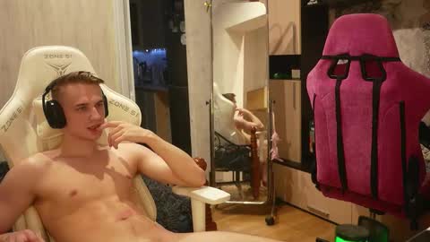 Extaz  Athrey  Howard online show from September 20, 2025, 9:38 pm