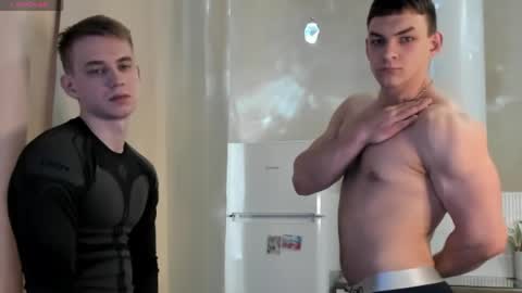 Snapshot of holiday_boys chatting on May 7, 2026, 7:58 am Extaz Athrey Howard online show from May 7, 2026, 7:58 am