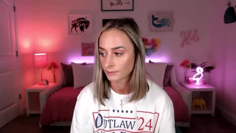 Holi Hurricane online show from February 17, 2025, 5:14 am