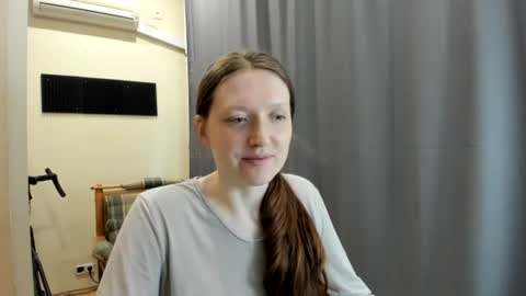 holistic_woman online show from July 7, 2026, 3:05 pm