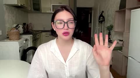 Sofia online show from February 23, 2026, 5:27 am