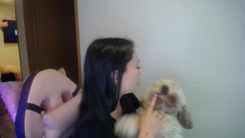 Holly online show from October 24, 2025, 11:12 pm