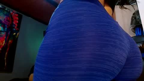 Snapshot of holly_thomsonx69 chatting on February 28, 2025, 11:34 pm holly_thomsonx69 online show from February 28, 2025, 11:34 pm