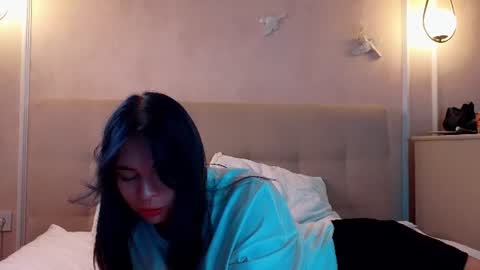 Alex online show from August 8, 2026, 9:33 am