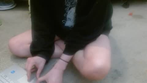 Snapshot of hollyhawkes chatting on June 8, 2026, 2:01 am Holly Hawkes online show from June 8, 2026, 2:01 am