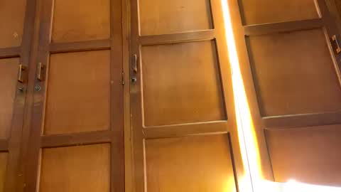 Snapshot of hollykoff chatting on February 20, 2025, 3:41 pm space online show from February 20, 2025, 3:41 pm