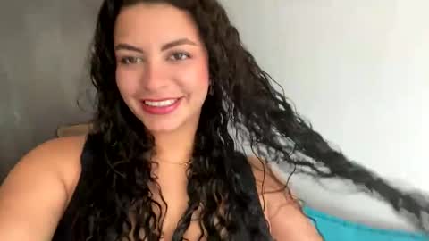 Snapshot of hollykoff chatting on March 8, 2025, 4:28 pm space online show from March 8, 2025, 4:28 pm