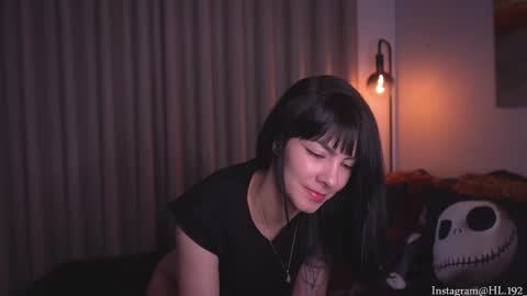 Holly Linder online show from January 16, 2026, 2:15 am