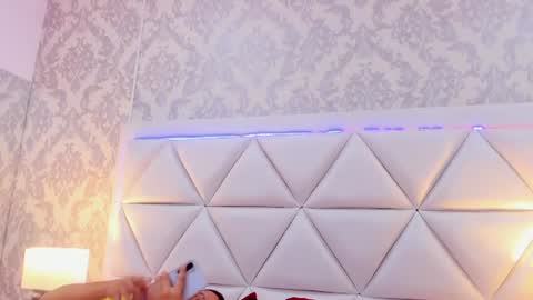 Holly online show from July 20, 2026, 1:13 pm