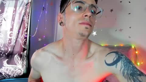 Snapshot of hollypurple chatting on March 27, 2026, 9:36 pm Hades and Persefone online show from March 27, 2026, 9:36 pm