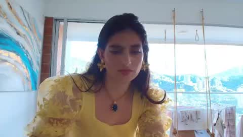 hollyshit_ online show from June 14, 2026, 9:50 pm