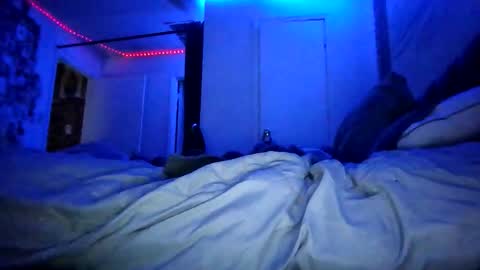 Snapshot of hollywoodbobby chatting on May 6, 2026, 1:57 am hollywoodbobby online show from May 6, 2026, 1:57 am