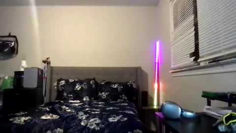 HOLLYWOODSEXXX online show from March 4, 2026, 3:01 am