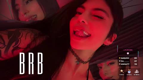 Snapshot of hollyxx_ chatting on March 10, 2025, 10:02 pm holly online show from March 10, 2025, 10:02 pm