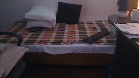 Snapshot of holofernes45gil chatting on October 1, 2025, 5:57 am Holofernes45gil online show from October 1, 2025, 5:57 am