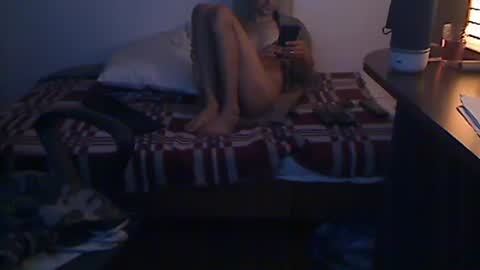 Snapshot of holofernes45gil chatting on October 19, 2025, 7:31 am Holofernes45gil online show from October 19, 2025, 7:31 am