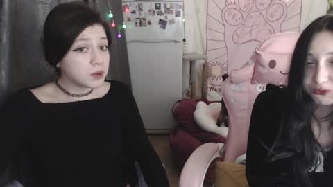 Ho Lee Sheet online show from January 14, 2025, 8:26 pm