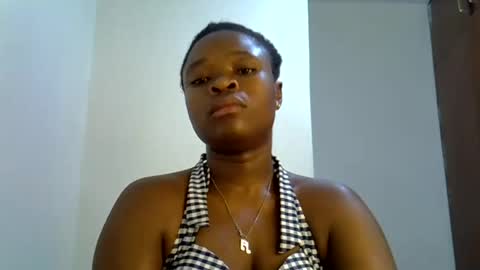 Snapshot of holy_ebony chatting on June 28, 2026, 2:45 pm holy_ebony online show from June 28, 2026, 2:45 pm