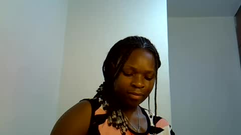 Snapshot of holy_ebony chatting on July 19, 2026, 6:44 pm holy_ebony online show from July 19, 2026, 6:44 pm