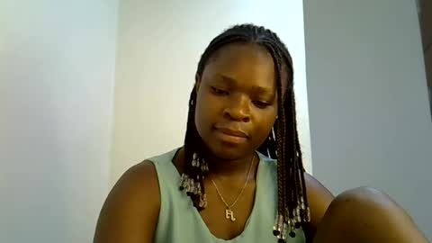 Snapshot of holy_ebony chatting on July 24, 2026, 6:33 am holy_ebony online show from July 24, 2026, 6:33 am