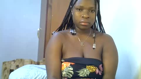 Snapshot of holy_ebony chatting on July 26, 2026, 7:15 am holy_ebony online show from July 26, 2026, 7:15 am