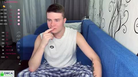 holy_eggs_00 online show from October 27, 2025, 9:52 pm