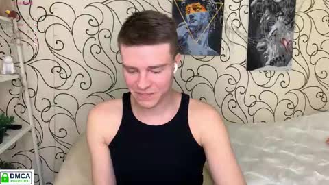 holy_eggs_00 online show from December 22, 2025, 6:05 pm