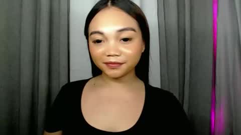 Bella online show from May 29, 2026, 9:40 am