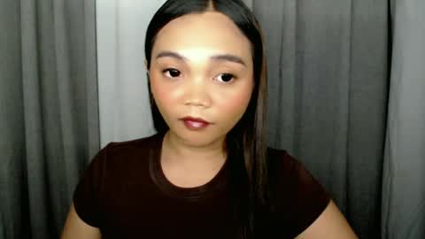 Bella online show from June 11, 2026, 8:29 pm