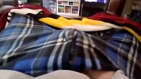 holycannoli123 online show from March 16, 2026, 12:42 pm