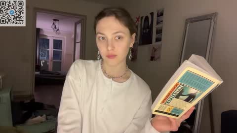 Snapshot of holydori chatting on February 18, 2025, 10:58 pm dori not holy get my tg channel with link from description under last photo online show from February 18, 2025, 10:58 pm