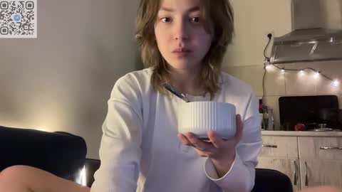 Snapshot of holydori chatting on February 20, 2025, 11:20 am dori not holy get my tg channel with link from description under last photo online show from February 20, 2025, 11:20 am