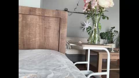 Snapshot of holydori chatting on October 23, 2025, 9:19 am dori not holy get my tg channel with link from description under last photo online show from October 23, 2025, 9:19 am