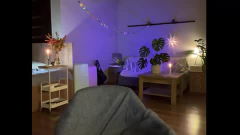 Snapshot of holydori chatting on November 23, 2025, 5:13 pm dori not holy get my tg channel with link from description under last photo online show from November 23, 2025, 5:13 pm