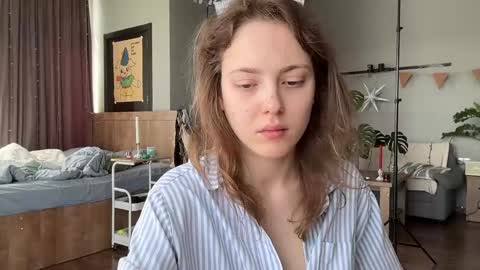 Snapshot of holydori chatting on May 19, 2026, 11:05 am dori not holy get my tg channel with link from description under last photo online show from May 19, 2026, 11:05 am