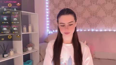 Mia online show from February 27, 2026, 4:23 am