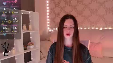 Snapshot of holymiax chatting on July 16, 2026, 3:34 am Mia online show from July 16, 2026, 3:34 am