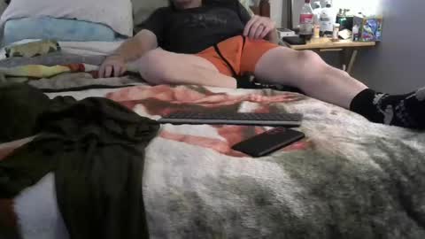 Snapshot of homer4038 chatting on October 5, 2025, 11:35 pm Sebastians Mess online show from October 5, 2025, 11:35 pm