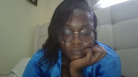 Honevey online show from March 31, 2026, 3:23 pm