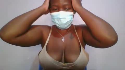 Snapshot of honey_beb chatting on September 17, 2025, 8:49 am honey_beb online show from September 17, 2025, 8:49 am