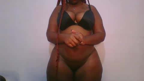 Snapshot of honey_beb chatting on October 7, 2025, 4:53 am honey_beb online show from October 7, 2025, 4:53 am