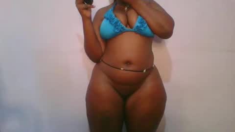 Snapshot of honey_beb chatting on November 22, 2025, 6:23 am honey_beb online show from November 22, 2025, 6:23 am