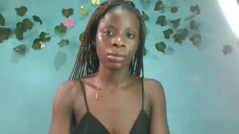 Queen online show from November 4, 2025, 10:03 am